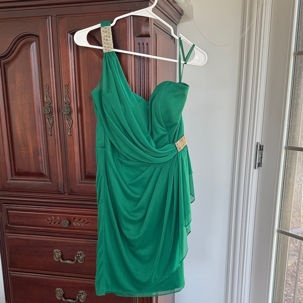 Elegant Green & Gold Bling Evening Cocktail Dress - Picture 2 of 6